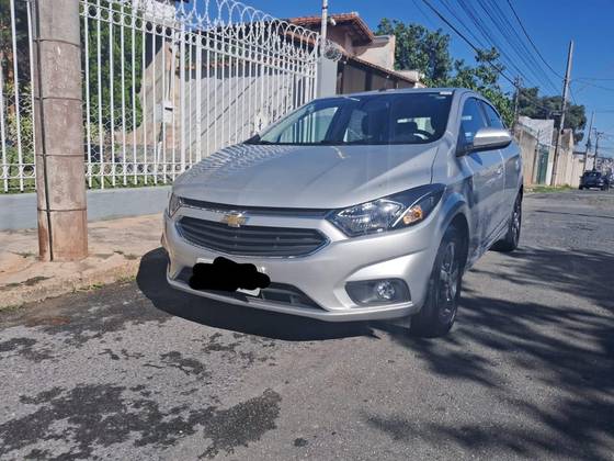 CHEVROLET ONIX 1.4 MPFI LTZ 8V FLEX 4P MANUAL CHEVROLET ONIX 1.4 MPFI LTZ 8V FLEX 4P MANUAL